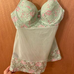 2000s lace bra top